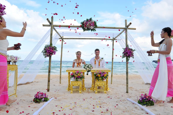 Phi-Phi-Island-Thai-Wedding-Package