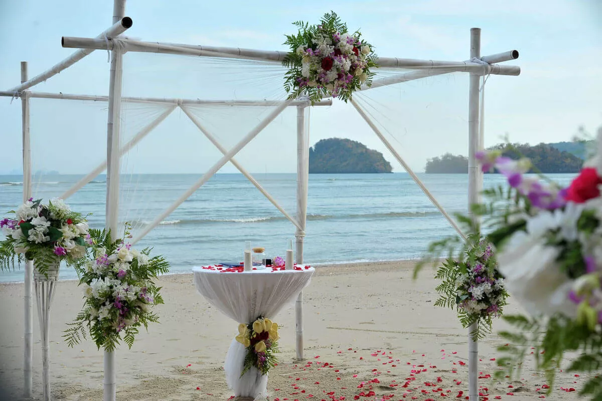 Beach-Wedding-Venue