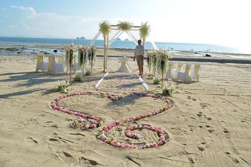 Beach-Wedding-Venue-007