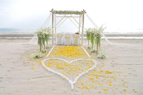 Beach-Wedding-Venue-020